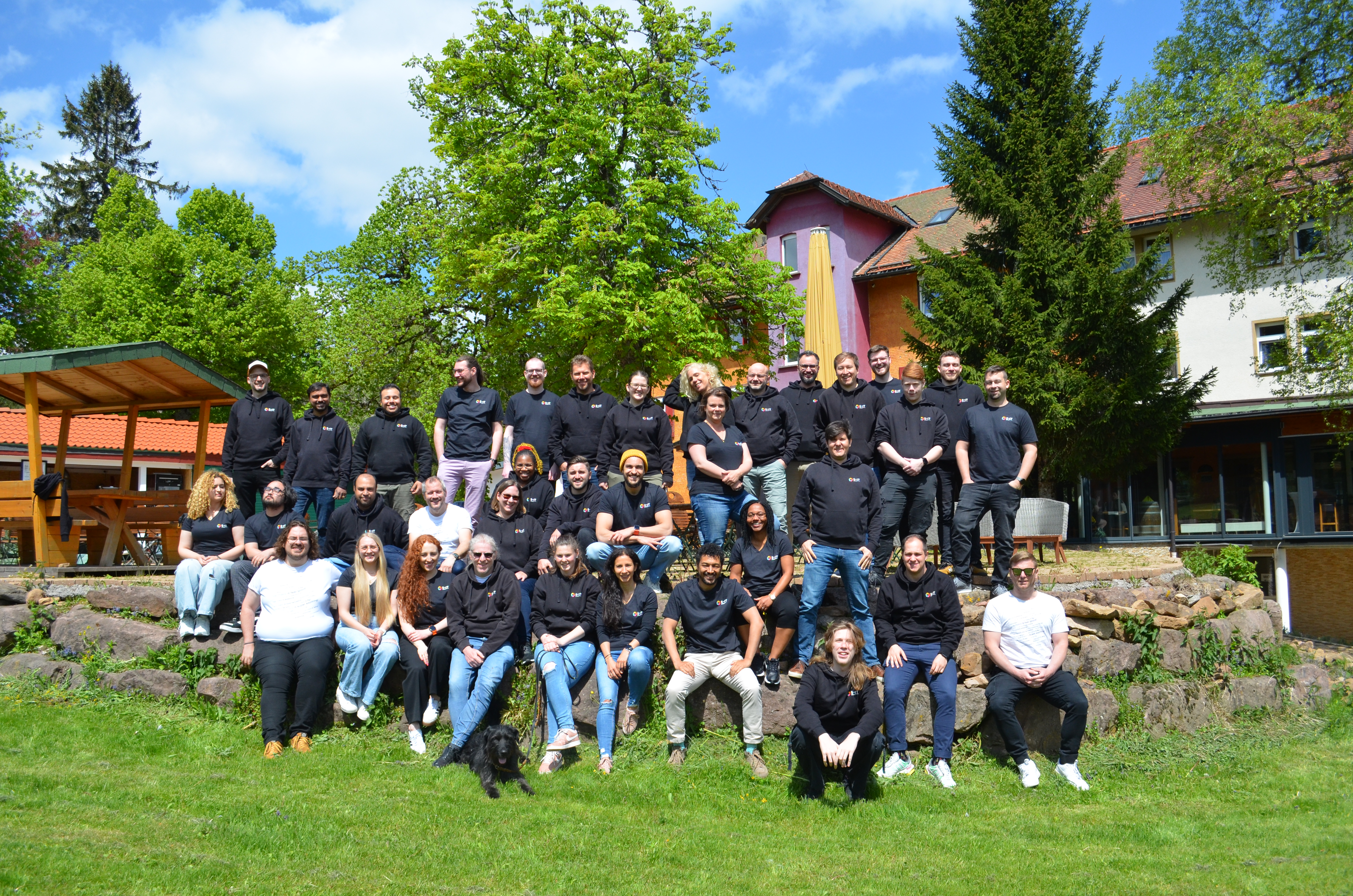 S-IT Application Engineering & Consulting team