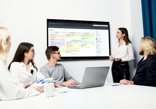 daily_meeting.jpg